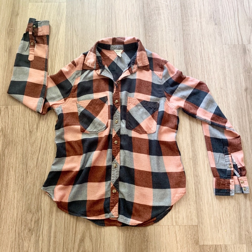 Forever 21 plaid shirt size M